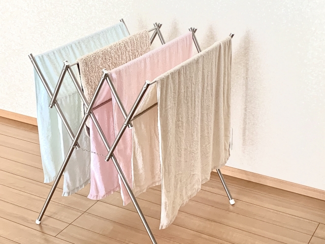室内タオルスタンド